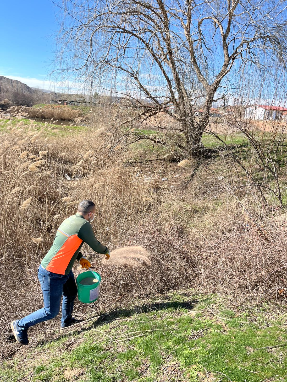 sivrisinek-ve-haserelere-karsi-onleyici-ilaclama-calismalarimiz-devam-ediyor