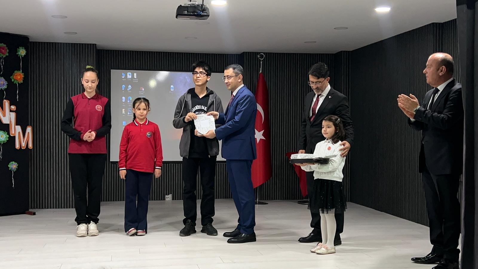 24-kasim-ogretmenler-gununuz-kutlu-olsun