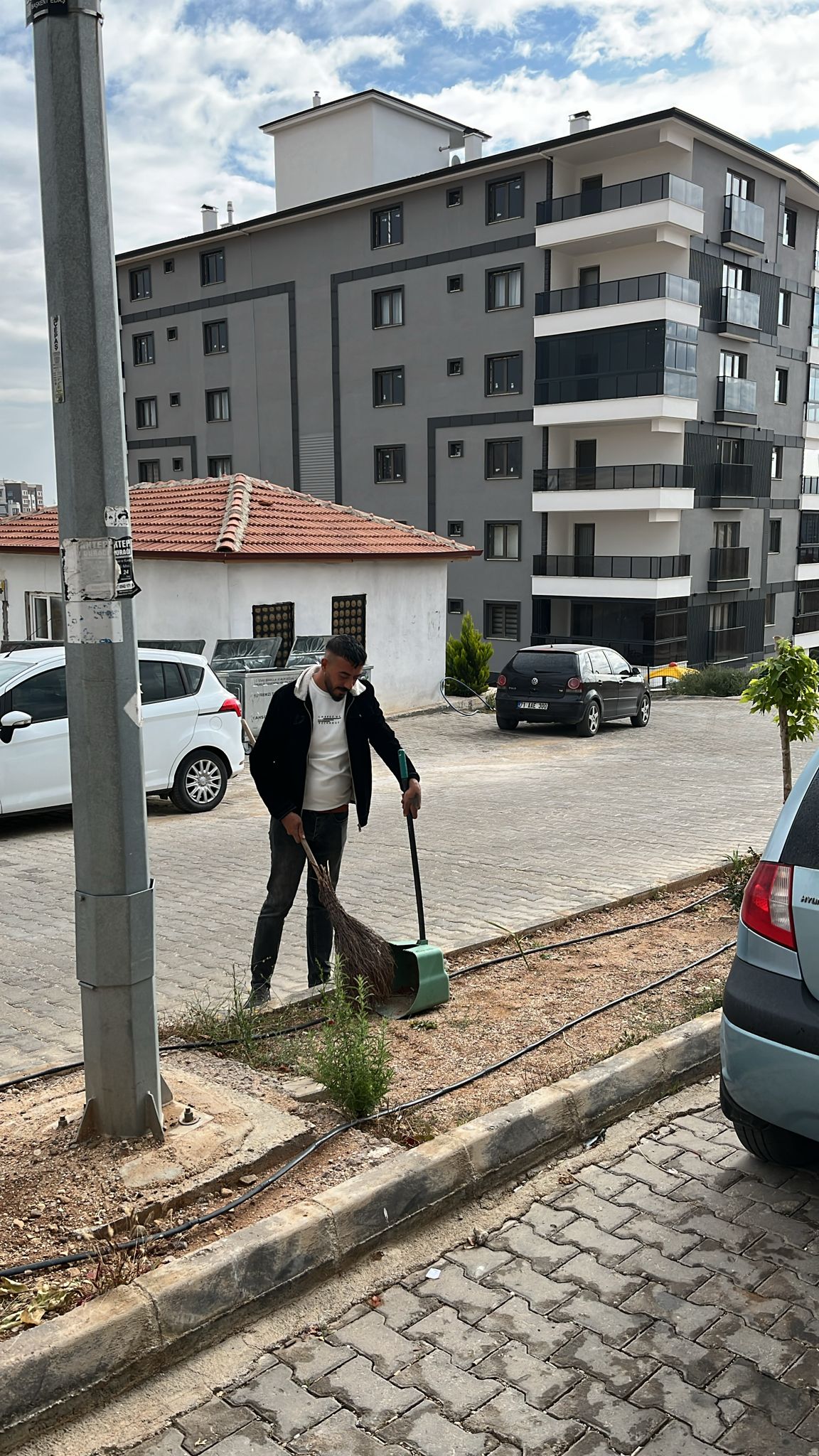 ilcemiz-genelinde-temizlik-calismalarimiz-suruyor-1