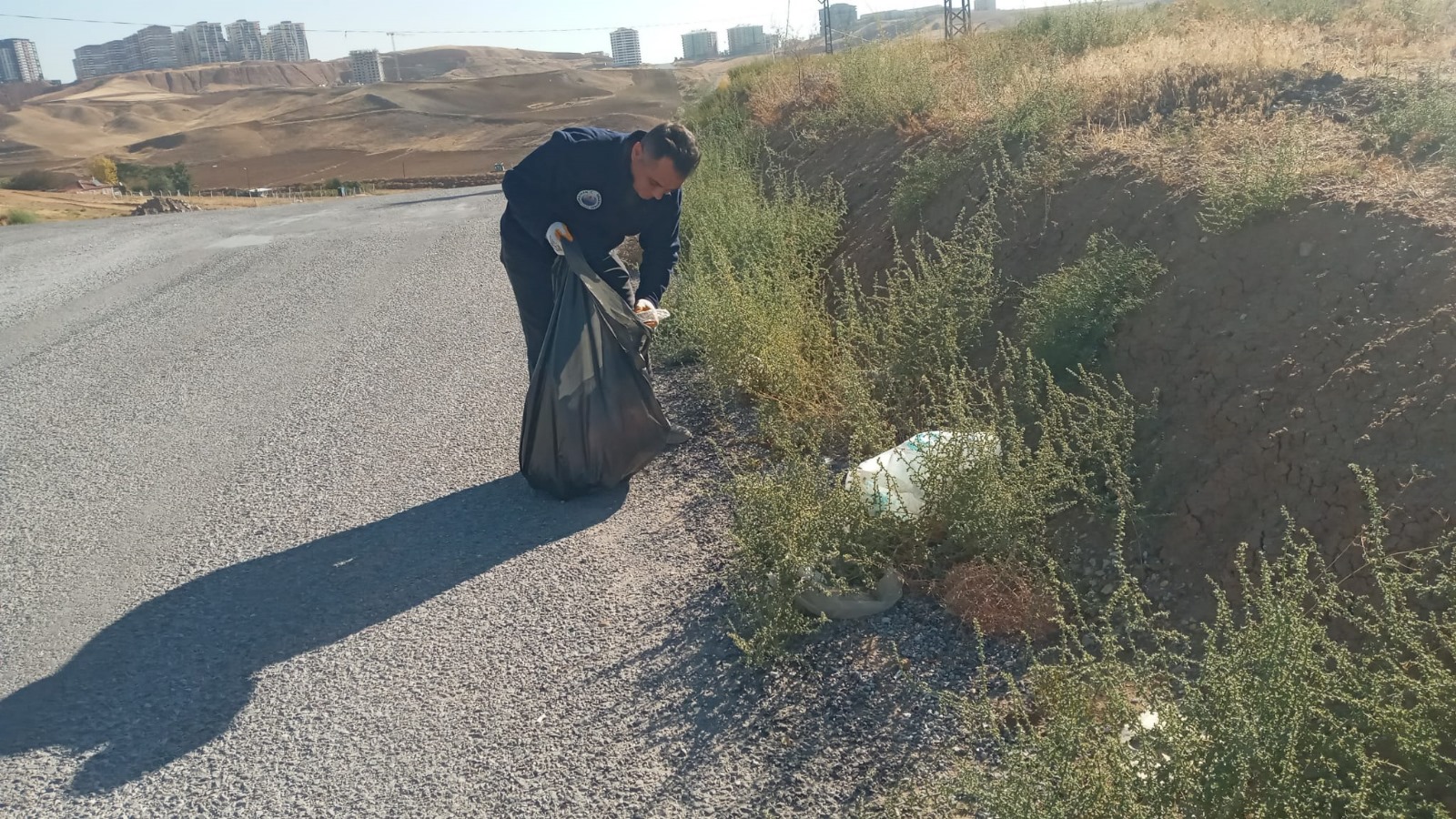 ilcemiz-genelinde-temizlik-calismalarimiz-suruyor