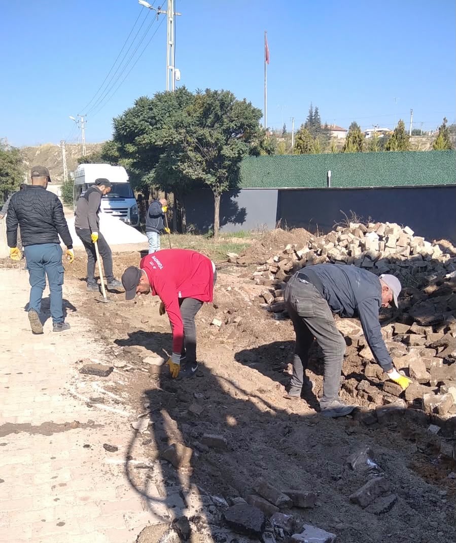 ÇALIŞMALARIMIZ DEVAM EDİYOR 